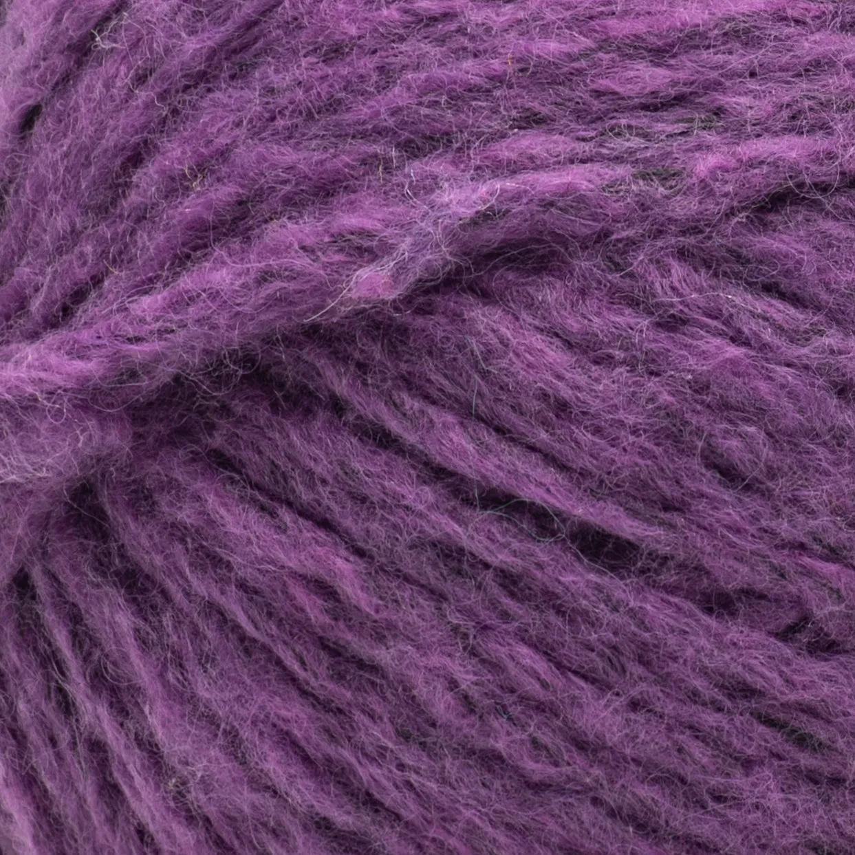 Bernat Fluffee Yarn (280G/9.8oz)