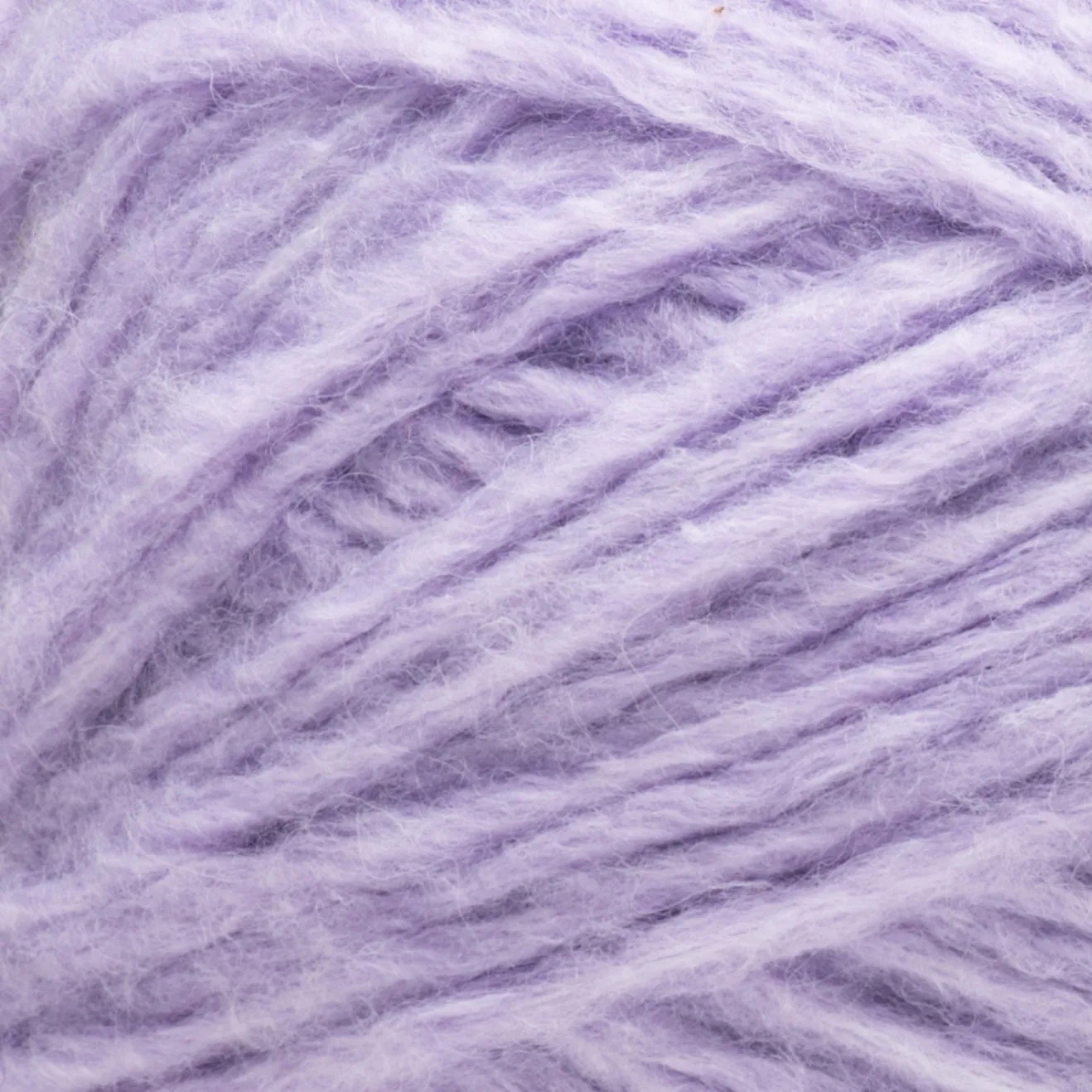 Bernat Fluffee Yarn (280G/9.8oz)