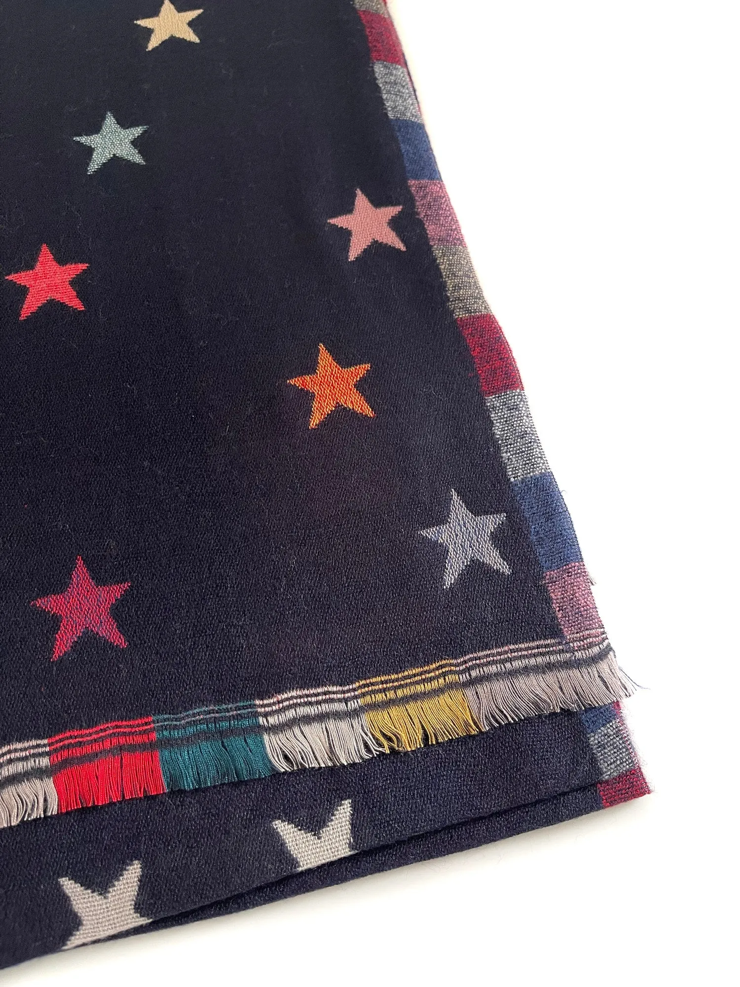 LARGE NAVY BLUE STAR PRINT REVERSIBLE WINTER SHAWL BLANKET SCARF