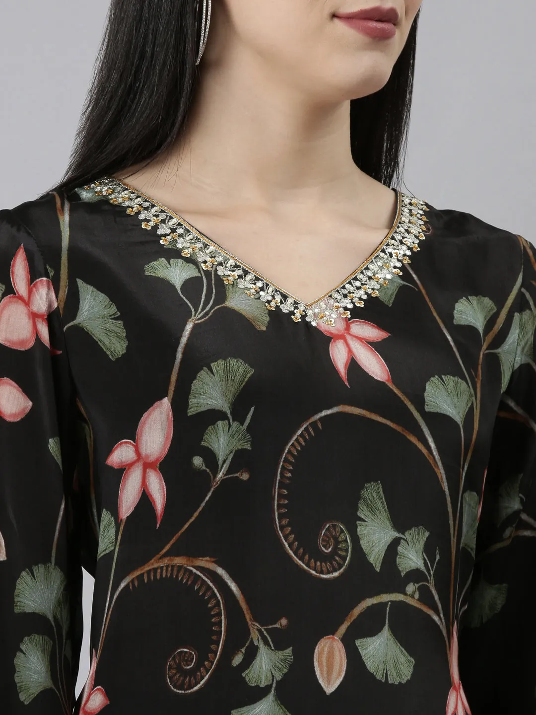 Neeru's Black Regular Straight Floral Kurta And Trousers With Dupatta